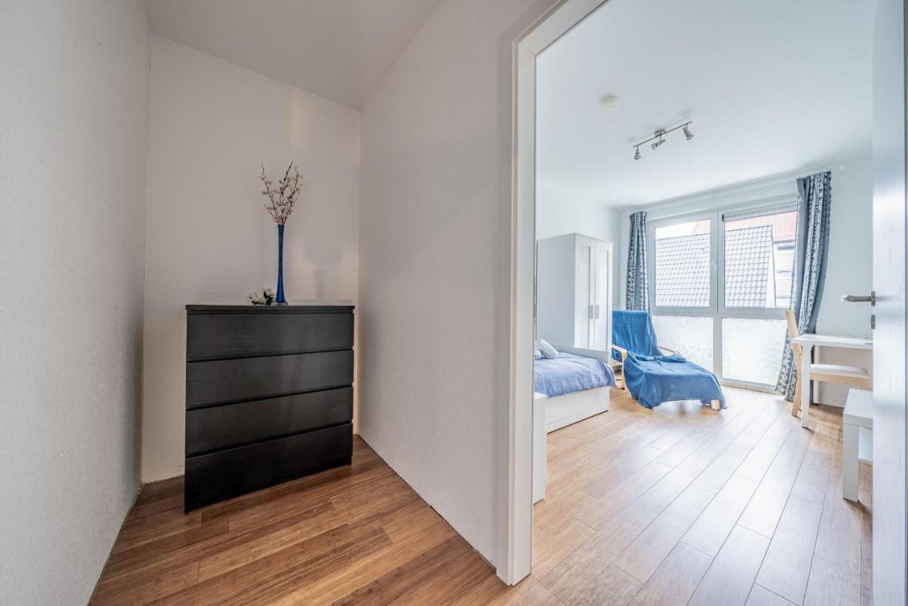 Private Rooms Hannover Bagian luar foto